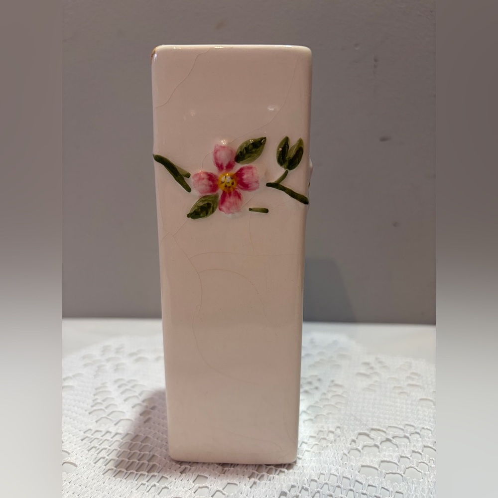 Beautiful Ceramic Vase with Pink Blossoms and Green Leaves